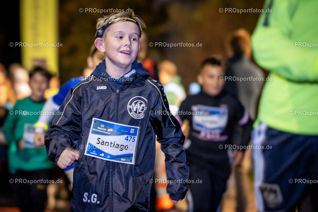 Martinslauf Sindorf 2023 in Kerpen-Sindorf, 09.11.2023 | Impressionen vom Martinslauf Sindorf 2023 am 09.11.2023 in Kerpen-Sindorf (Nordrhein-Westfalen).
