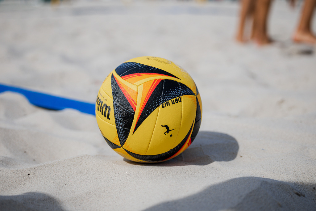 Beachvolleyball I Saison 2026 I Deutsche Meisterschaft U19 I 1. Tag | Jasper Lorenz Fotografie - Realisiert mit Pictrs.com