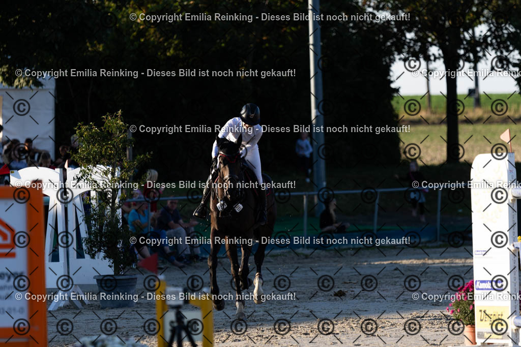 CL5A8304 | Emilia Reinking Fotografie - Realisiert mit Pictrs.com