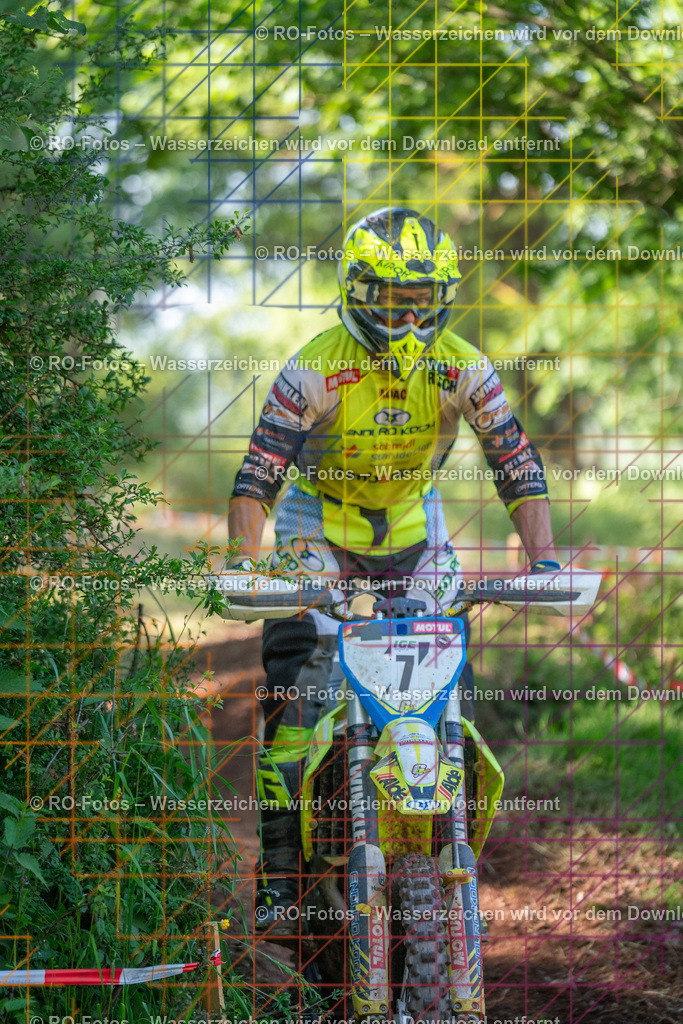 Wolfshausen 3 Lauf -1563 | Sportfotografie von RO-Fotos: Motorsport, Motocross, Enduro, Laufveranstaltungen und Triathlon. Professionelle Fotos von Sportlern und Events. - Realisiert mit Pictrs.com