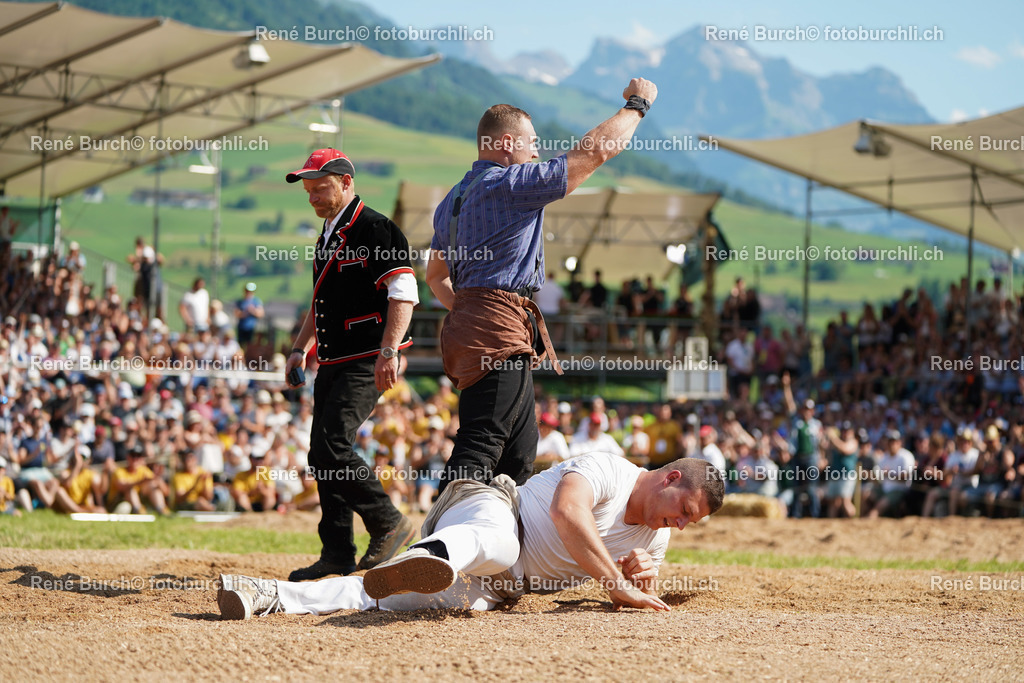 20220703-DSC02465 (2) | René Burch leidenschaftlicher Fotograf aus Kerns in Obwalden.  Hier finden sie Sport, Landschaft und Natur Fotografie.
 - Realisiert mit Pictrs.com