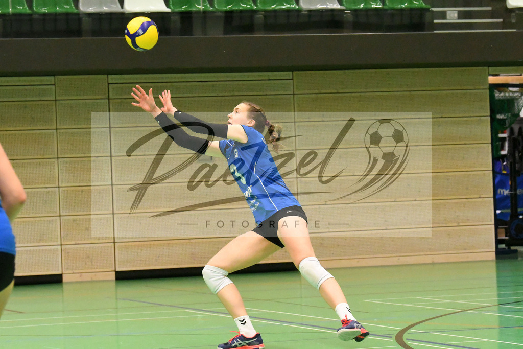 20200208_VCOASC_0026 | Volleyball, Frauen:   waehrend des Spiels der Regionalliga NordWest zwischen VC Osnabrueck und ASC 46 Goettingen in der Schlosswall-Halle am 08.02.2020 in Osnabrueck, Deutschland. - Realisiert mit Pictrs.com