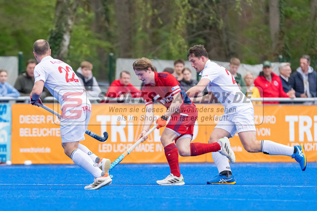 HK_20230422_107231 | 1. Bundesliga Herren Crefelder HTC - Düsseldorfer HC am 22.4.2023 Krefelder HTC ( CHTC ), Krefeld , Ehling Jonathan ( Crefelder HTC #22 ) , Cofalla Jonas ( Düsseldorfer HC #4 )