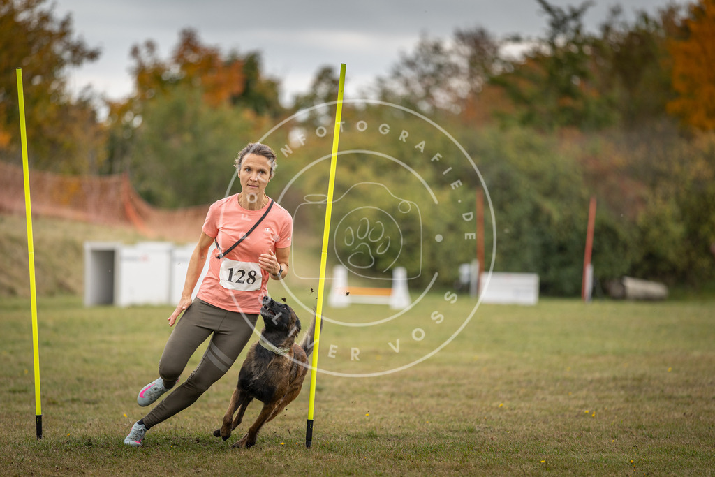 Pfotenfotografie_DV3A7632 | Hundefotografie, Tierfotograf, Pfotenfotografie, Fotoshooting Hund, Hunde Portrait, Hundesport, Hundeportraits, Heideshooting, Hunde, Sportfotograf, Hundefotograf, Turnierhundsport, THS,  - Realisiert mit Pictrs.com