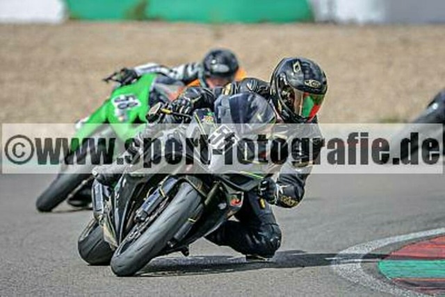 spof1258 | Professionelle Fotos von Sportveranstaltungen, aber auch Hochzeiten und anderen Events. - Realisiert mit Pictrs.com