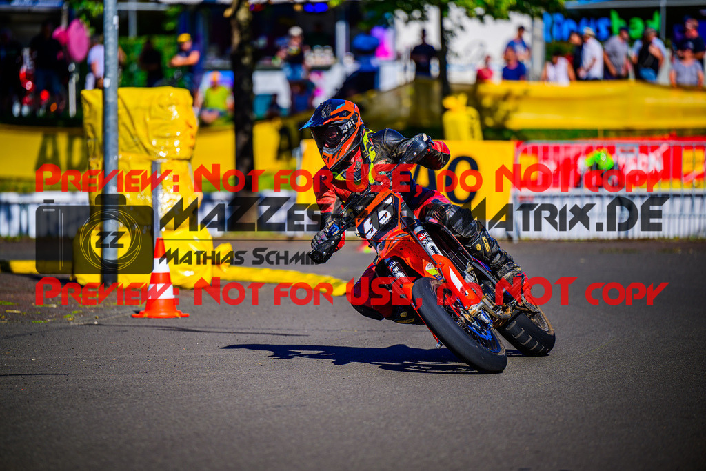 MaZZes_FotoMatrix_240816_6021986_1997 | UE40