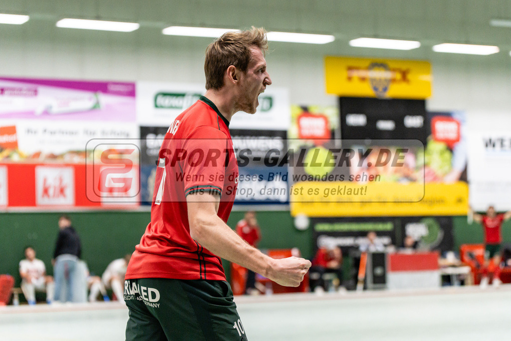 SFE_20250112_0068 | Köln, Deutschland, 12.01.2025:  ßHockey 1. Bundesliga Damen Rot-Weiss Köln - Crefelder HTC im KTHC Stadion Rot-Weiss Köln Tennis and Hockey Club am 12.01.2025 in Köln, Deutschland. (Foto von Stephan Fehrmann)Köln, Germany, 12.01.2025: ßHockey 1. Bundesliga Damen Rot-Weiss Köln - Crefelder HTC in KTHC Stadion Rot-Weiss Köln Tennis and Hockey Club at 12.01.2025 in Köln, Deutschland. (Foto from Stephan Fehrmann)