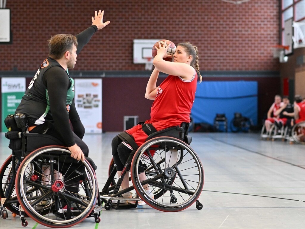 2025-11-30-Ralph_Kunze-4824 | Ralph Kunze - Realisiert mit Pictrs.com