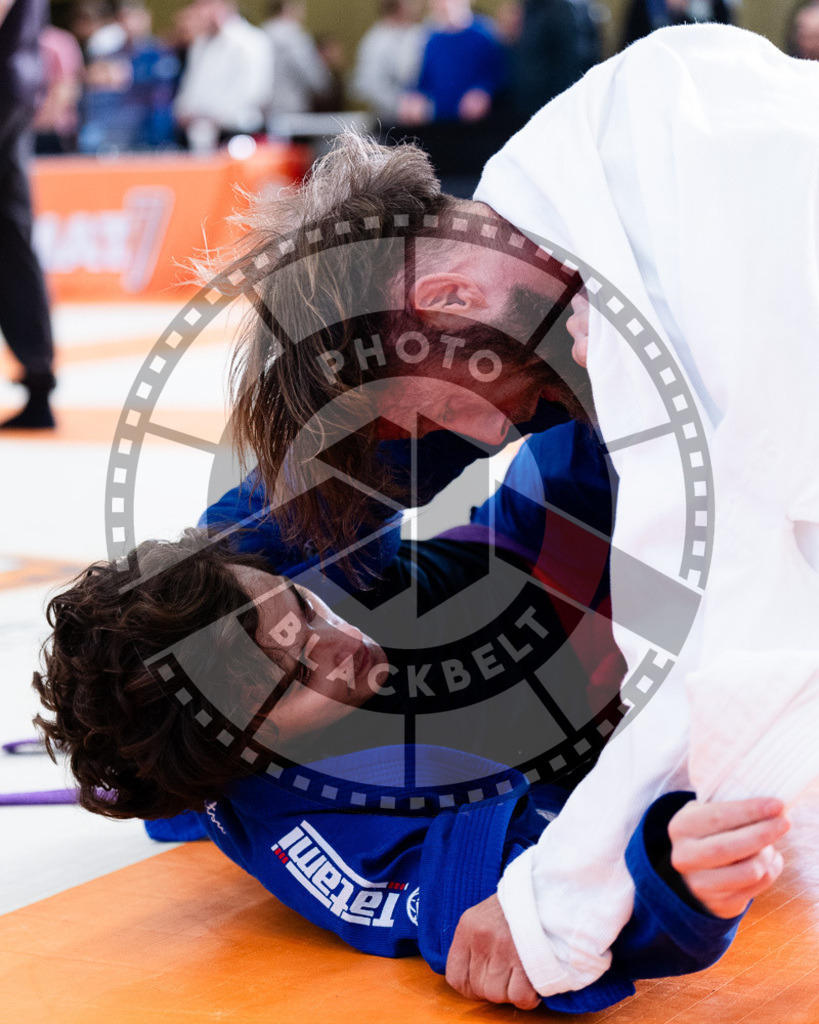 20251122PBB11517 | Athletes compete during the Grappling Industries Berlin Jiu-Jitsu and Grappling Championship, on November 22, 2025 in Berlin, Germany. © photoblackbelt