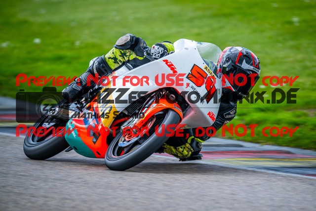 MaZZes_FotoMatrix_240505_6007705_2988 | KTM