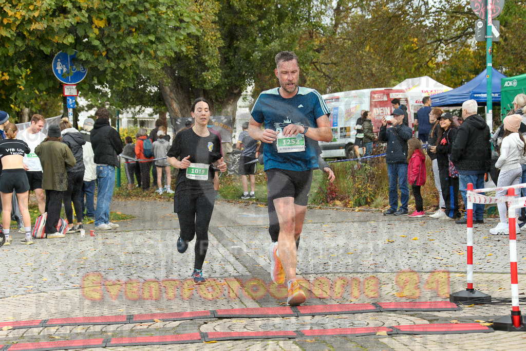 241020_1112_EX1_1447 | Sportfotografie im Rhein-Sieg Kreis, Köln, Bonn, NRW, Rheinland Pfalz, Hessen, etc. Unser Tätigkeitsfeld umfasst den Laufsport vom Volkslauf über den Marathon, Duathlon, Triathon bis zum Ultralauf wie Kölnpfad Ultra oder Schindertrail.