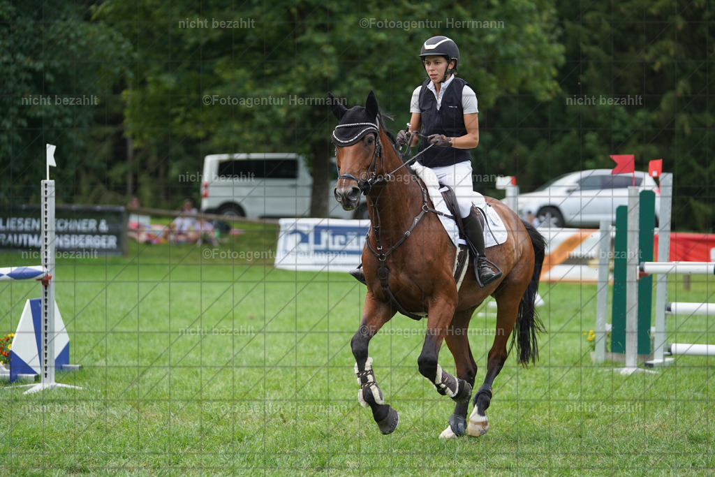 20240706-FAH06293 | Grafing Turnierfotos, Reitverein Ebersberg, Turnierfotografen Bayern, reitsportbilder, Pferdefotograf, reitsportfotograf, Sportbilder, Reitsportfotografie, Fotoagentur Herrmann, Turnierfotograf
