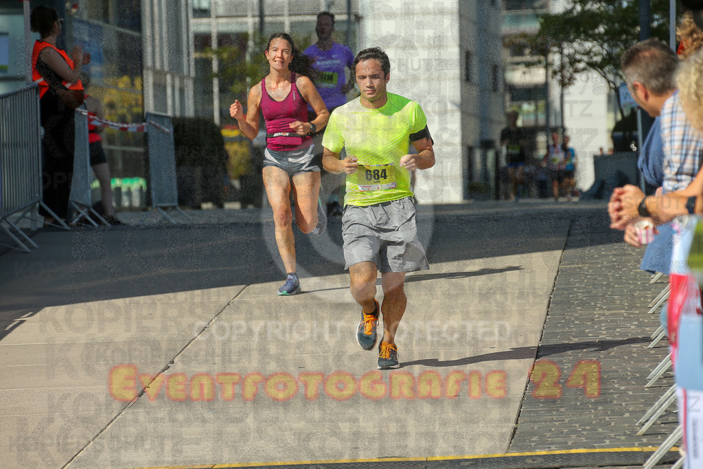 240921_1451_EX1_3899 | Sportfotografie im Rhein-Sieg Kreis, Köln, Bonn, NRW, Rheinland Pfalz, Hessen, etc. Unser Tätigkeitsfeld umfasst den Laufsport vom Volkslauf über den Marathon, Duathlon, Triathon bis zum Ultralauf wie Kölnpfad Ultra oder Schindertrail.