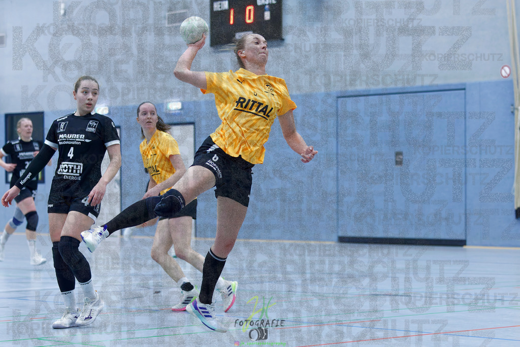 Handball Frauen Oberliga Mitte, HSG Eibelshausen/Ewersbach - HSG Lumdatal | Handball Frauen Oberliga Mitte, HSG Eibelshausen/Ewersbach - HSG Lumdatal am 21.02.2026 in Dietzhölztal-Steinbrücken (Sporthalle am Hammerweiher)Photo © 2026 - Jörg Heinrich - Realisiert mit Pictrs.com