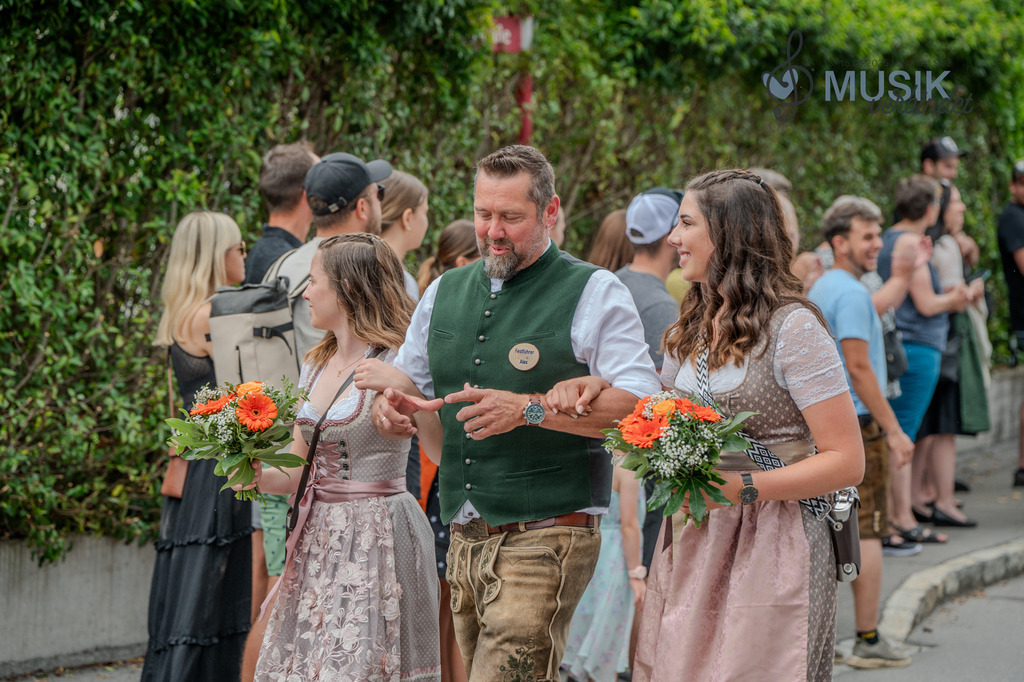 DSC_5693 | "Fussifoto.com – Ihr Ansprechpartner für hochwertige Fotografie! Entdecken Sie kreative Bilder und professionelle Dienstleistungen. Kontaktieren Sie uns für Ihre Projekte!"