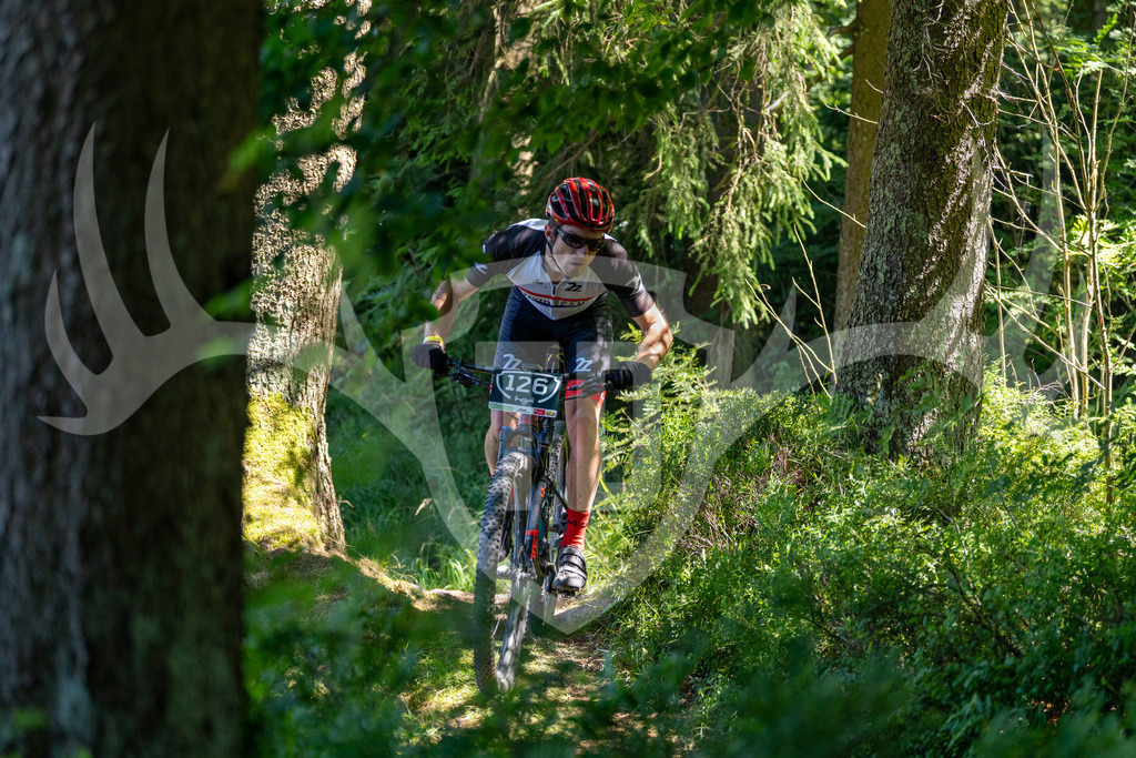 _DSC5988 | Fotogalerie der Treibjagd im Dunkelwald - Dein MTB Etappenrennen im Erzgebirge - Realisiert mit Pictrs.com