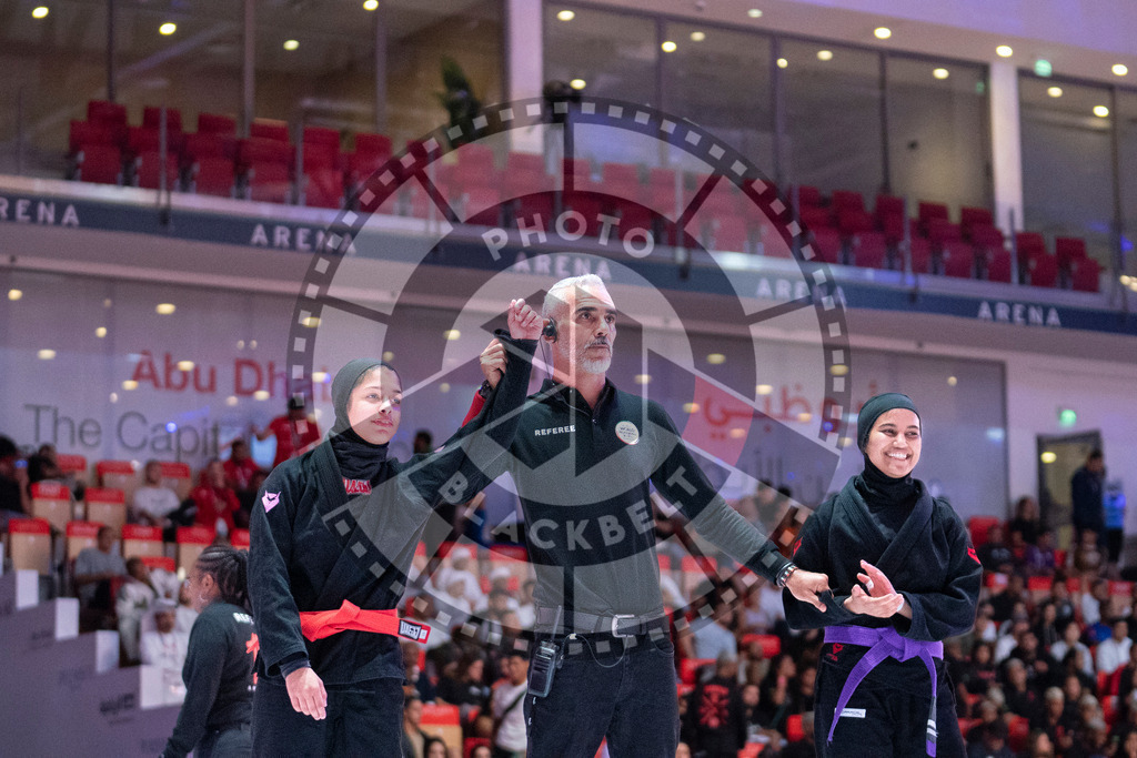 20231108PBB1113 | Fighters compete during the AJP World Professional Championship in the Mubadala Arena in Abu Dhabi, Arab United Emirates, on November 8, 2023.