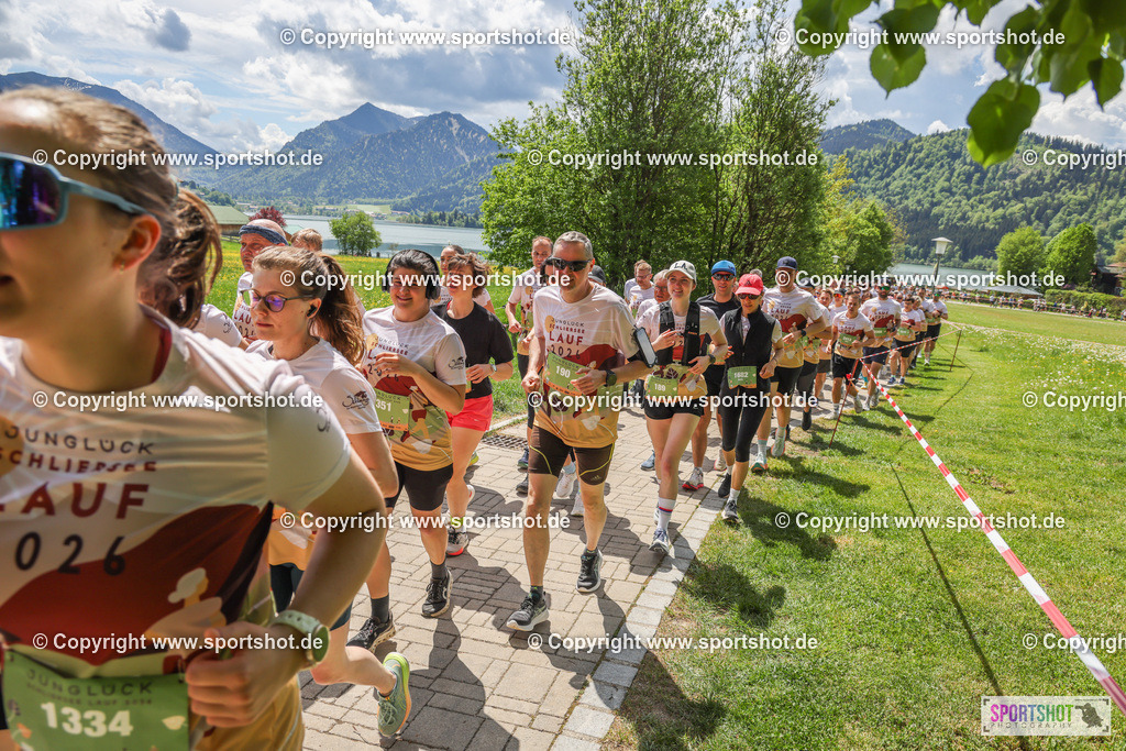 007A4091 | Schliersee Lauf 2026 #flowmotion #schlierseelauf #junglückschlierseelauf #schliersee #halbmarathon @junglueck #sportshot_your_pictrs #yourpictrs #canondeutschland #canonsportphotography