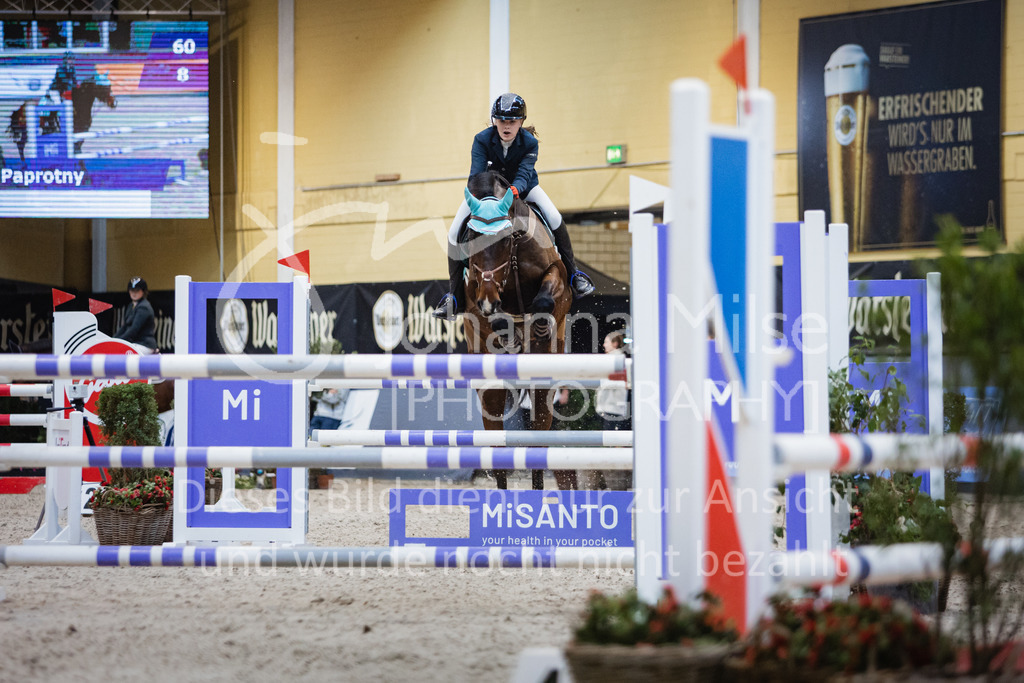 221112_Warstein_L-Spr-240 | Deine schönsten Turniermomente als professionelle Fotos! Entdecke hochwertige Pferdesport-Fotografie im Online-Shop. Jetzt Fotos finden & bestellen!