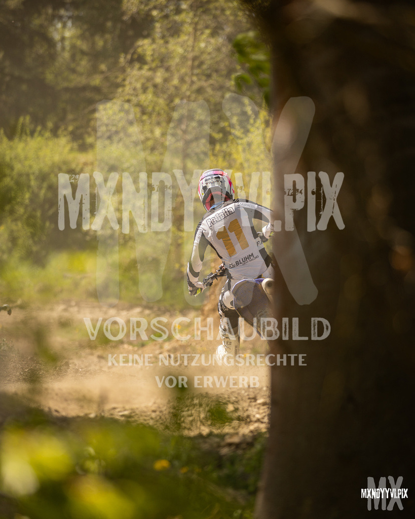 866A4950 | mxndyyvipix