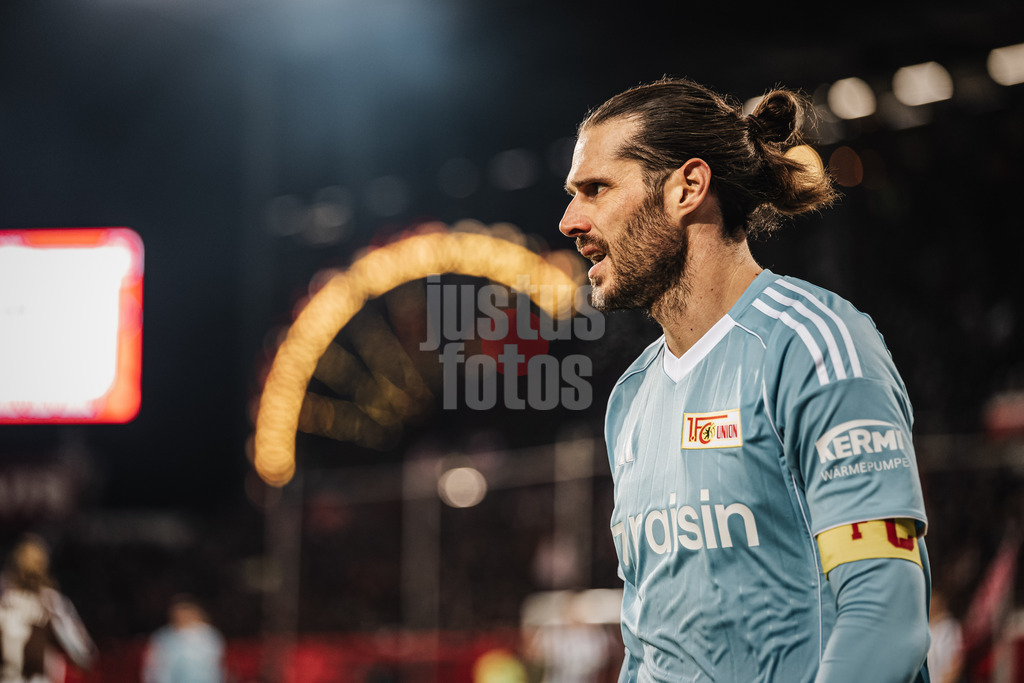 Fußball | Männer | Saison 2025/2026  | Fußball-Bundesliga | 11. Spieltag | FC St. Pauli vs. 1. FC Union Berlin | 23.11.2025 | Christopher Trimmel (#28, 1. FC Union Berlin)