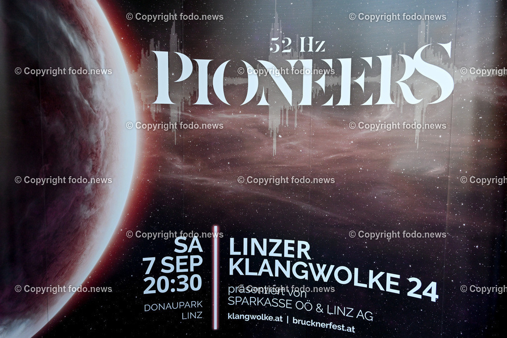 Pressekonferenz Brucknerhaus Linz - Klangwolke 2024_ Pioneer 52Hz_ 14.05.2024-1 | 14.05.2023, Brucknerhaus Linz, AUT, Pressekonferenz Brucknerhaus Linz - Klangwolke 2024, Pioneer 52Hz, im Bild Pioneer 52Hz, Klangwolke 2024