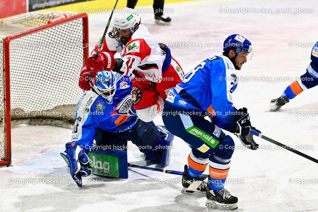 ESC Sparkasse Steindorf vs. ESV Ferlach | #70 Moser Lukas ESC Steindorf, #11 Toff Nico ESV Ferlach, #28 Bacher Stefan ESC Steindorf, ESC Sparkasse Steindorf vs. ESV Ferlach, ESC Sparkasse Steindorf vs. ESV Ferlach am 22.02.2026 in Steindorf  (Ossiachersee Halle ), Austria, (Photo by Bernd Stefan)