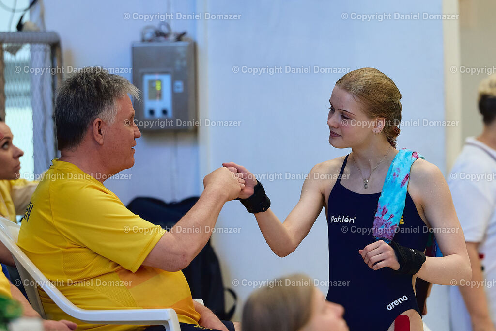 International Youth Diving Meet 2026 | Day 2 of 5 | International Youth Diving Meet 2026| Day 2 of 5 | 23.04.2026 | Youth diving competition featuring 1m and 3m springboard and platform at the Schwimmsportkomplex Freiberger Platz in Dresden.@ Domazer Photography - Realisiert mit Pictrs.com