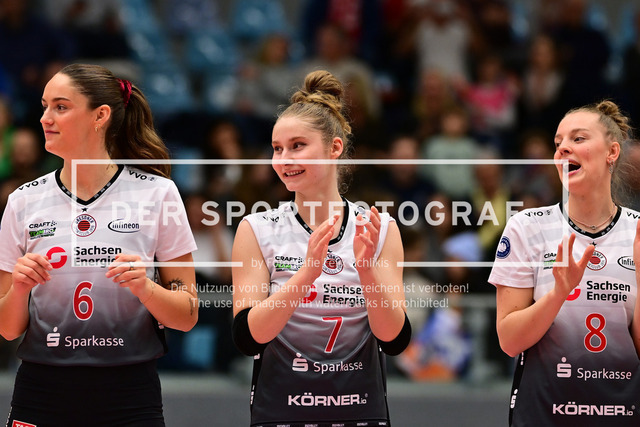 Volleyball I Frauen I Saison 2025-2026 I Bundesliga I 5. Spieltag I ETV Hamburger Volksbank Volleys - Dresdner SC I 07524 | Der Sportfotograf. - Realisiert mit Pictrs.com
