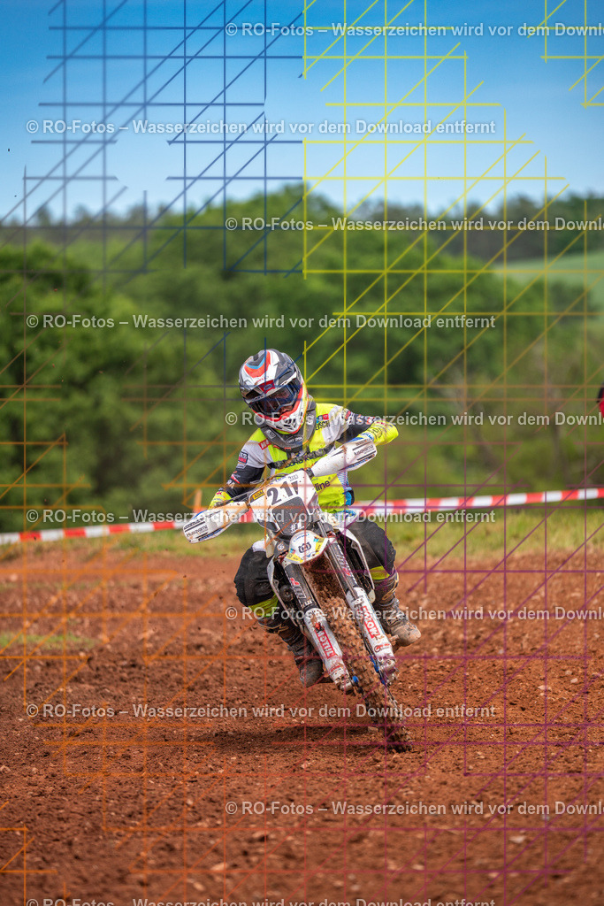 Wolfshausen 3 Lauf -395 | Sportfotografie von RO-Fotos: Motorsport, Motocross, Enduro, Laufveranstaltungen und Triathlon. Professionelle Fotos von Sportlern und Events. - Realisiert mit Pictrs.com