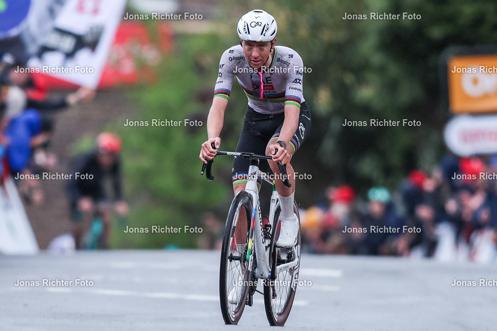 La Fleche Wallonne 2025 | Radsport UCI World Tour Men Elite La Fleche Wallonne am 23.04.2025 in HuyTadej Pogacar ( UAE Team Emirates - XRG )Foto: Revierfoto - Realisiert mit Pictrs.com