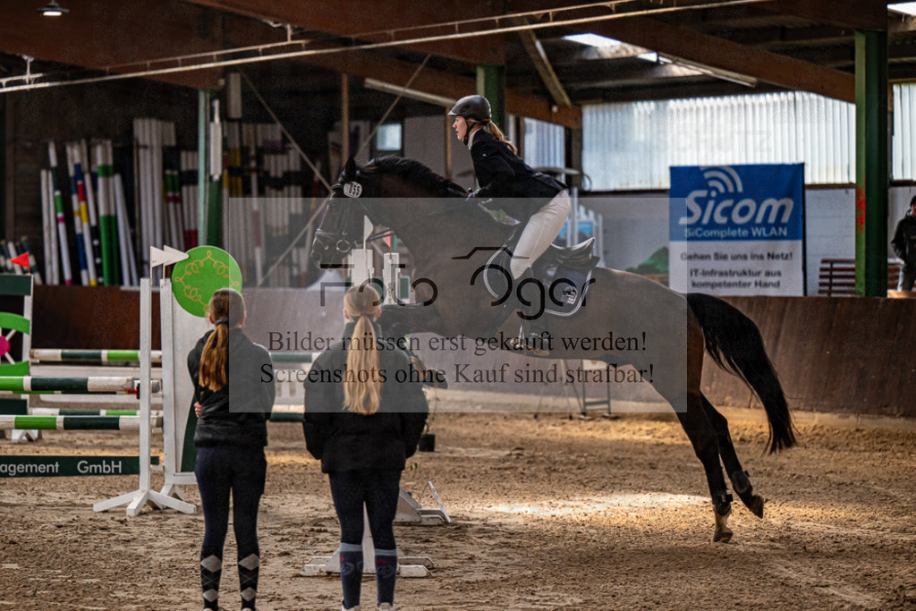 20240309-DOS_6488 | Entdecke hochwertige Reitturnierfotos von Foto Oger. Professionell, emotional und authentisch – jetzt Lieblingsmomente im Shop bestellen. - Realisiert mit Pictrs.com