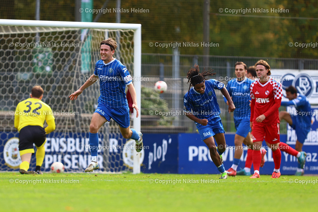 NH_FCEintrachtNorderstedt_BremerSV_RegionalligaNord_12102025 | #29 Daniel Paul Olivier Michel (Bremer SV) bejubelt seinen Treffer zum 0:2.Fußball I Herren I Regionalliga Nord I Saison 2025-2026 I 14. Spieltag I FC Eintracht Norderstedt - Bremer SV I 12.10.2025 I Edmund-Plambeck-Stadion