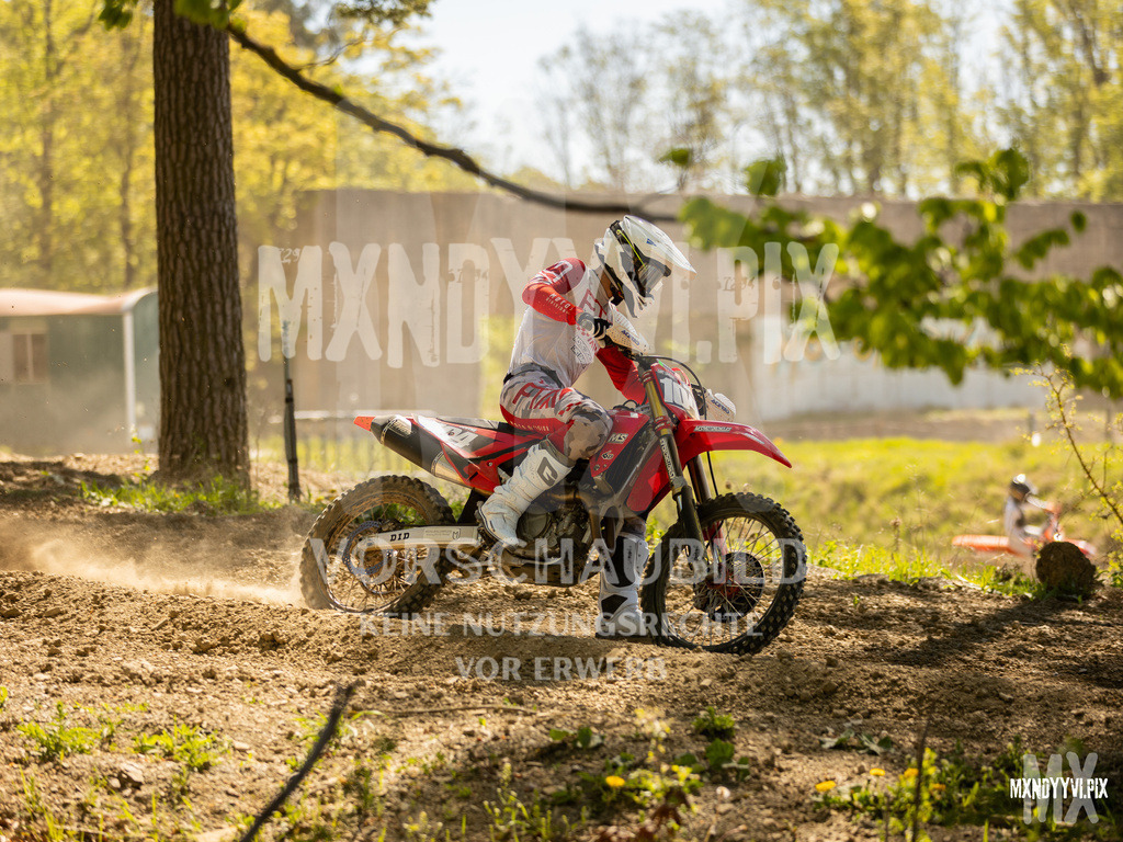 866A4967 | mxndyyvipix
