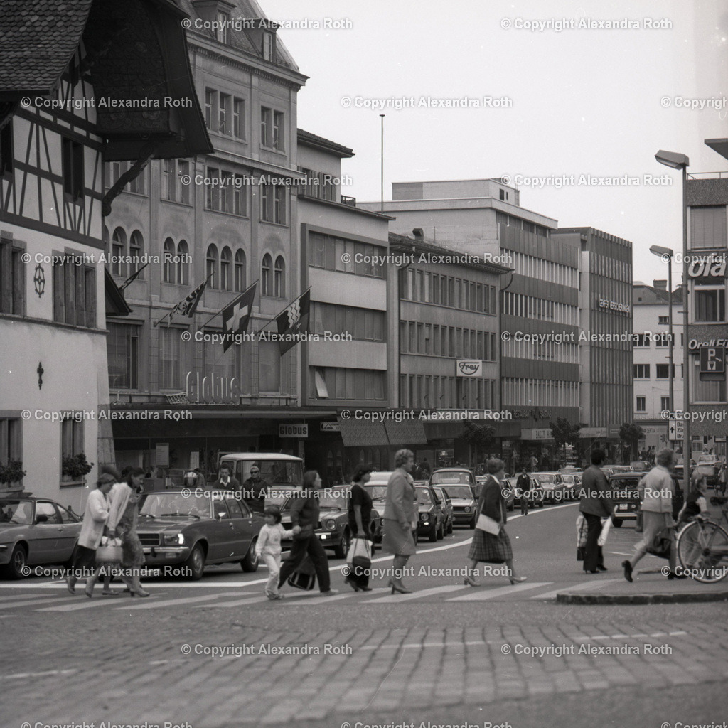 Aarau_0516 | onlineshop - Realisiert mit Pictrs.com