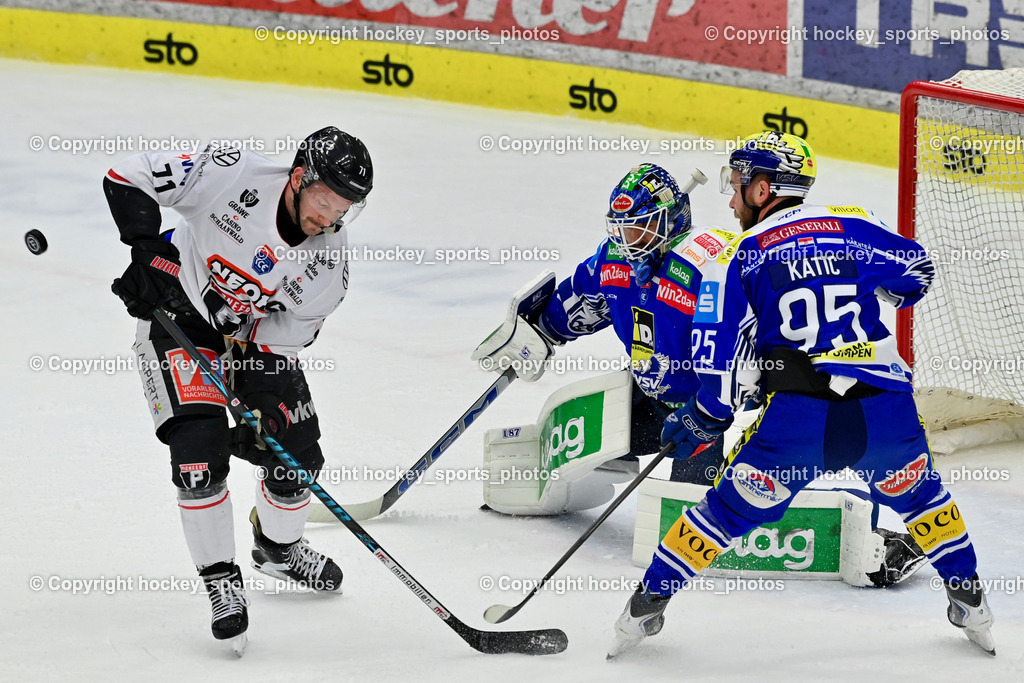 EC IDM Wärmepumpen VSV vs. Pioneers Vorarlberg | #71 Kevin Macierzynski Pioneers Vorarlberg, #35 Joe Cannata EC VSV, #95 Mark Katic EC VSV, EC IDM Wärmepumpen VSV vs. Pioneers Vorarlberg, EC IDM Wärmepumpen VSV vs. Pioneers Vorarlberg am 22.02.2026 in Villach (Stadthalle Villach), Austria, (Photo by Bernd Stefan)