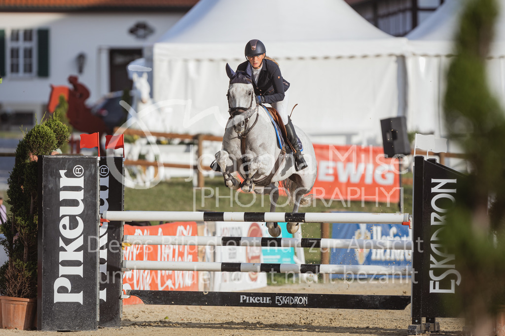 220728_BHO_ST_M1-Spr_2-808 | Deine schönsten Turniermomente als professionelle Fotos! Entdecke hochwertige Pferdesport-Fotografie im Online-Shop. Jetzt Fotos finden & bestellen!