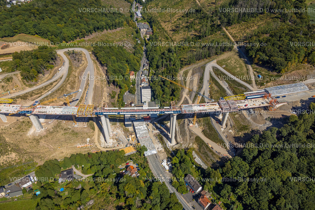 Luedenscheid250814164 | Luftbild, Großbaustelle der Rahmedetalbrücke der Autobahn A.45, Gevelndorf, Lüdenscheid, Sauerland, Nordrhein-Westfalen, Deutschland