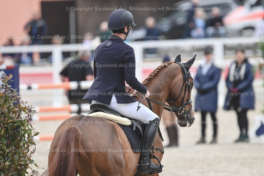 20230514_CCI4_Springen_0378 | equistock