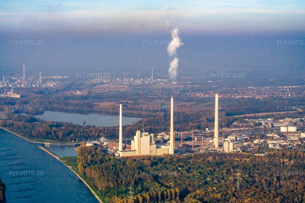 Luftbild: EnBW Kraftwerk von Süden im Ortsteil Daxlanden in Karlsruhe im Bundesland Baden-Württemberg in Deutschland. Foto: IMG_14119.jpg vom 11.10.2008 durch Werner Riehm/FLY-FOTO.de