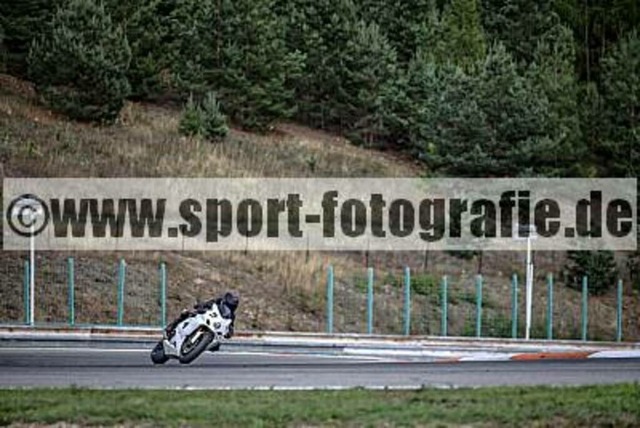 pube9630 | Professionelle Fotos von Sportveranstaltungen, aber auch Hochzeiten und anderen Events. - Realisiert mit Pictrs.com