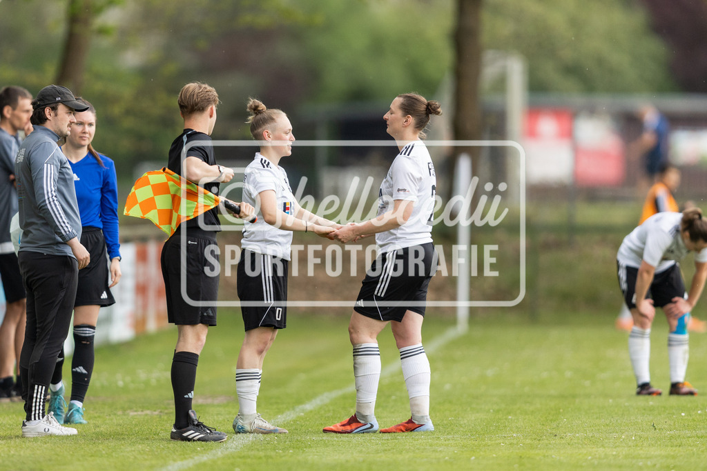 Fußball I Frauen I Saison 2025-2026 I Oberliga Niedersachsen I FC Jesteburg-Bendestorf - BW Hollage I 12711 | realhellocedii - Realisiert mit Pictrs.com