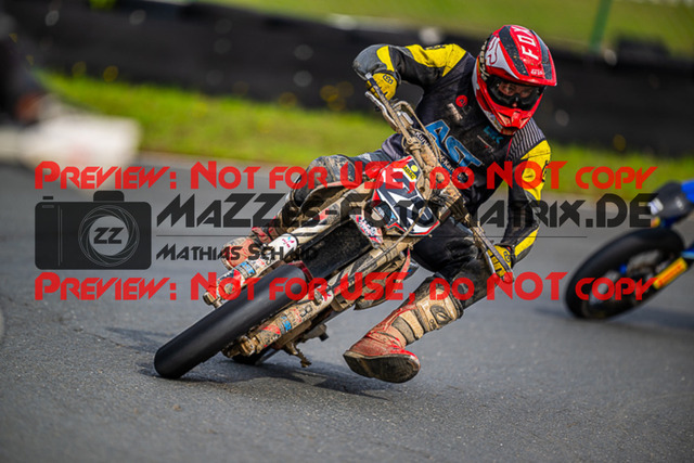 MaZZes_FotoMatrix_230813_2807 | UE40