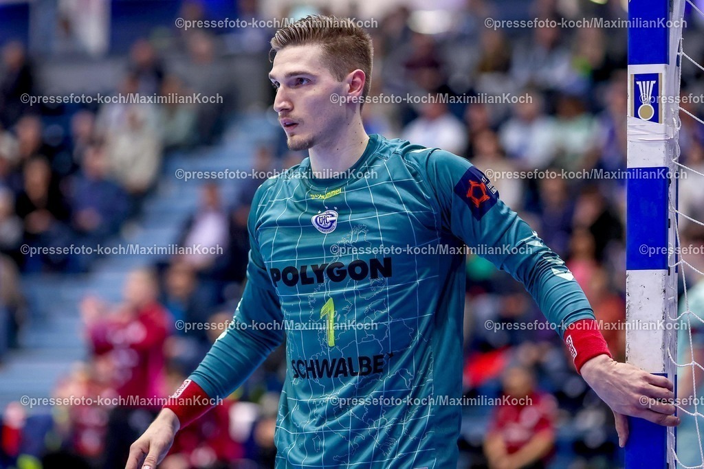 Gum25032501023 | 25.03.2025, Handball, European League - Play-Offs, VfL Gummersbach - MT Melsungen, Schwalbe-Arena: Torwart Dominik Kuzmanovic (GUM #1) 