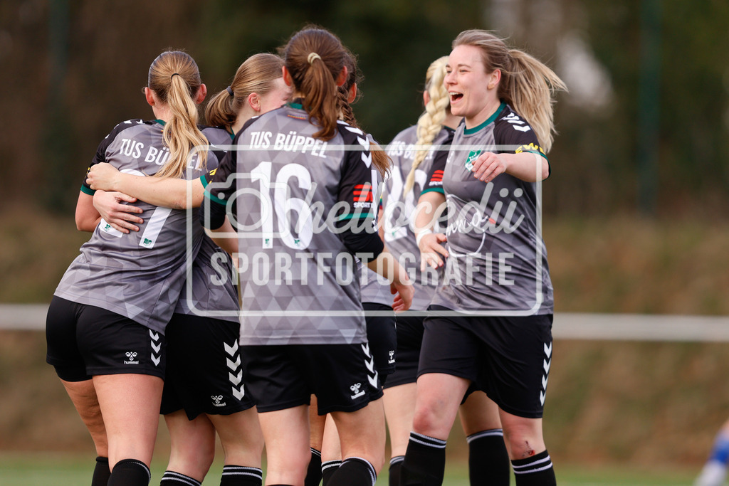 Fußball I Frauen I Saison 2025-2026 I Oberliga Niedersachsen I 16. Spieltag I BW Hollage - TuS Büppel I 15.03.2026-94 | realhellocedii - Realisiert mit Pictrs.com