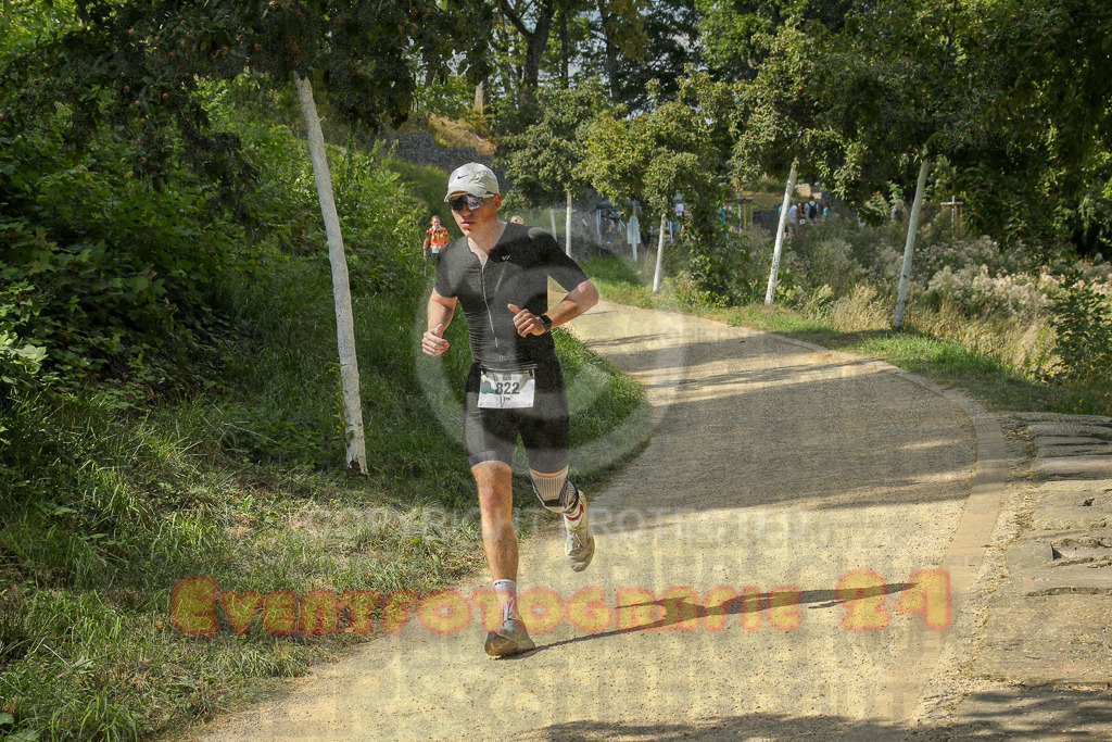 250824_1458_EX1_8206 | Sportfotografie im Rhein-Sieg Kreis, Köln, Bonn, NRW, Rheinland Pfalz, Hessen, etc. Unser Tätigkeitsfeld umfasst den Laufsport vom Volkslauf über den Marathon, Duathlon, Triathon bis zum Ultralauf wie Kölnpfad Ultra oder Schindertrail.