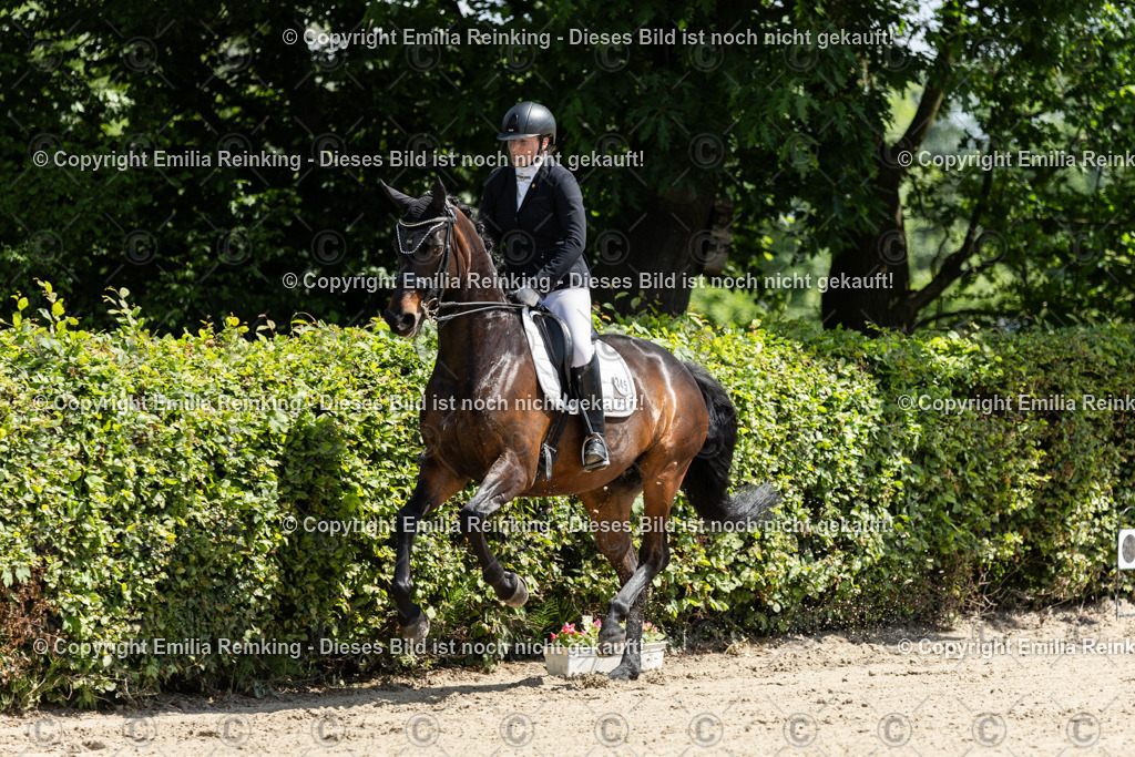 CL5A8002 | Emilia Reinking Fotografie - Realisiert mit Pictrs.com