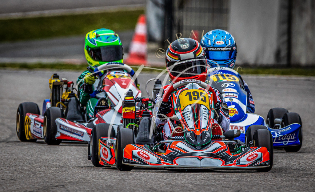 a1752584aa324f1c9bd609875d84ca96 | traudl_s_fotos