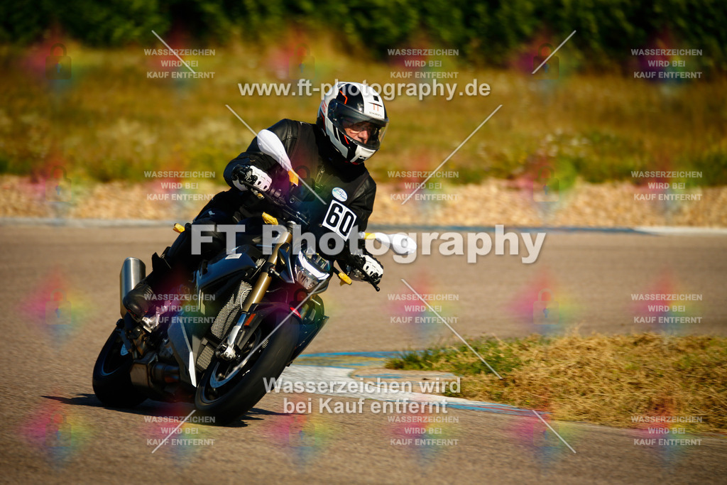 _MOT8872 | Hier findet Ihr Bilder von Touristenfahrten auf der Nürburgring Nordschleife oder von anderen Veranstaltungen die ich besucht habe. Viel Spass beim Durch Schauen 