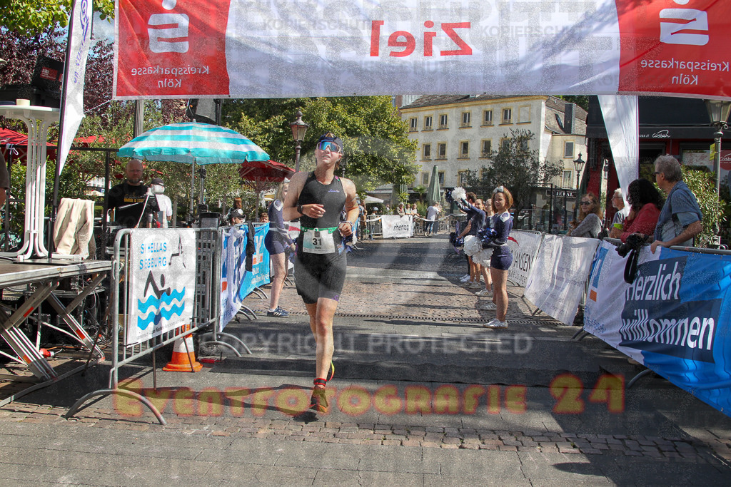 250824_1227_EV4_9233 | Sportfotografie im Rhein-Sieg Kreis, Köln, Bonn, NRW, Rheinland Pfalz, Hessen, etc. Unser Tätigkeitsfeld umfasst den Laufsport vom Volkslauf über den Marathon, Duathlon, Triathon bis zum Ultralauf wie Kölnpfad Ultra oder Schindertrail.